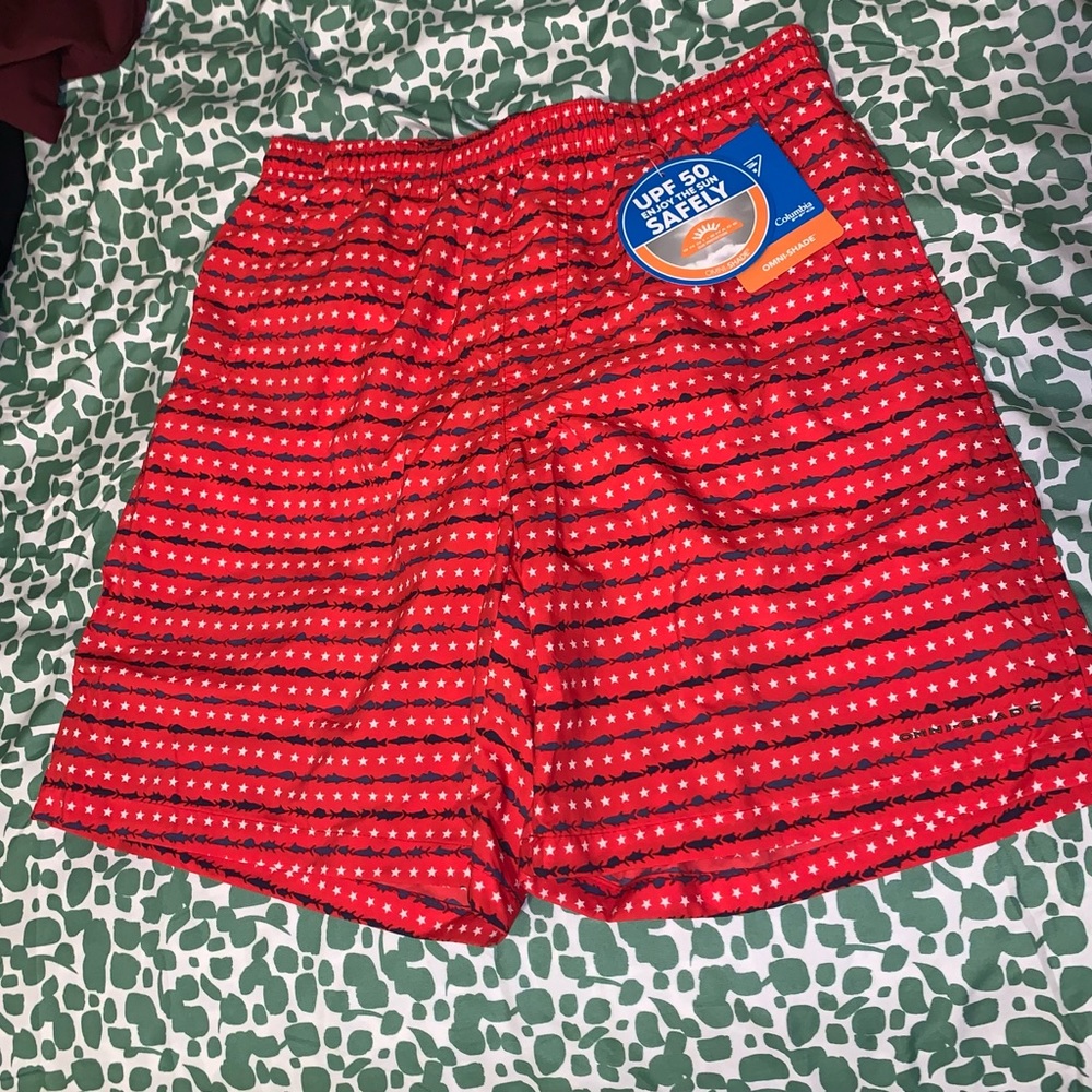 Columbia Backcast water shorts - sz SM/8”, Americana fish print, NWT